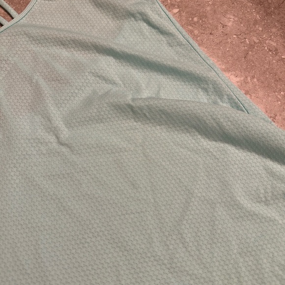 Women’s Lorna Jane Waterfall Excel Tank Top Workout Top Activewear Shirt - Picture 3 of 6